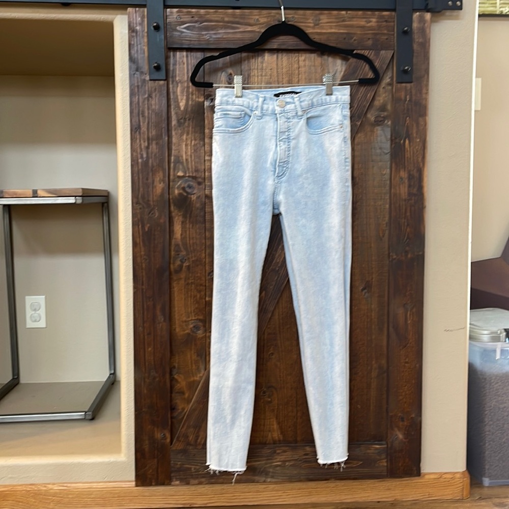 EXPRESS stretch+ denim perfect cropped flare high rise size 2
